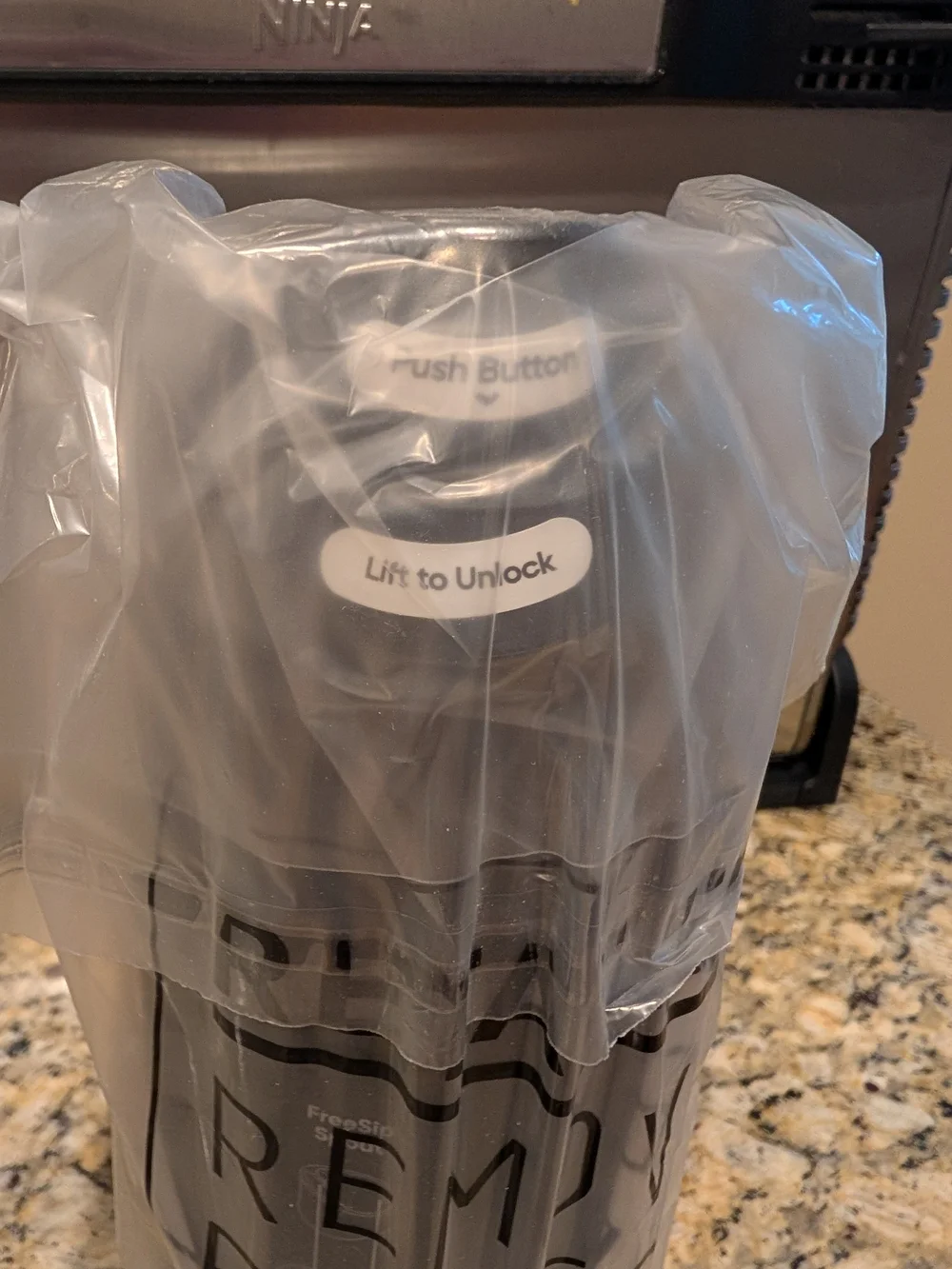 BRAND NEW- OWALA 32oz Black Insulated Water Bottle